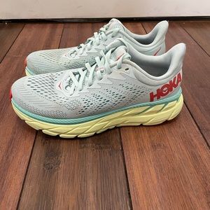 Hoka Clifton 7 6.5